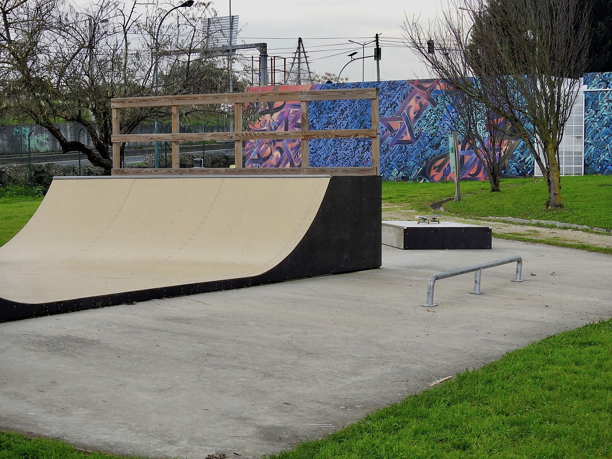 Santa Iria de Azoia skatepark